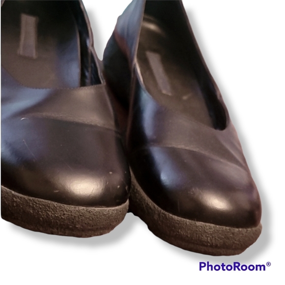 Emporio Armani Dark Academia Black Leather Flats - Picture 7 of 10
